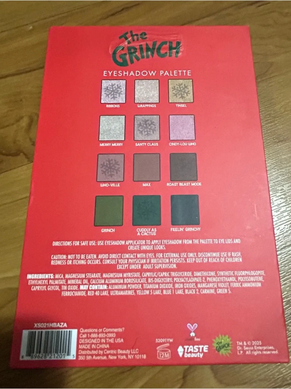 Taste Beauty The Grinch Eyeshadow Palette - Red & Green Holiday Shades